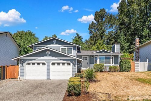 1133 235th Pl Sw, Bothell, WA, 98021-9113 | Card Image