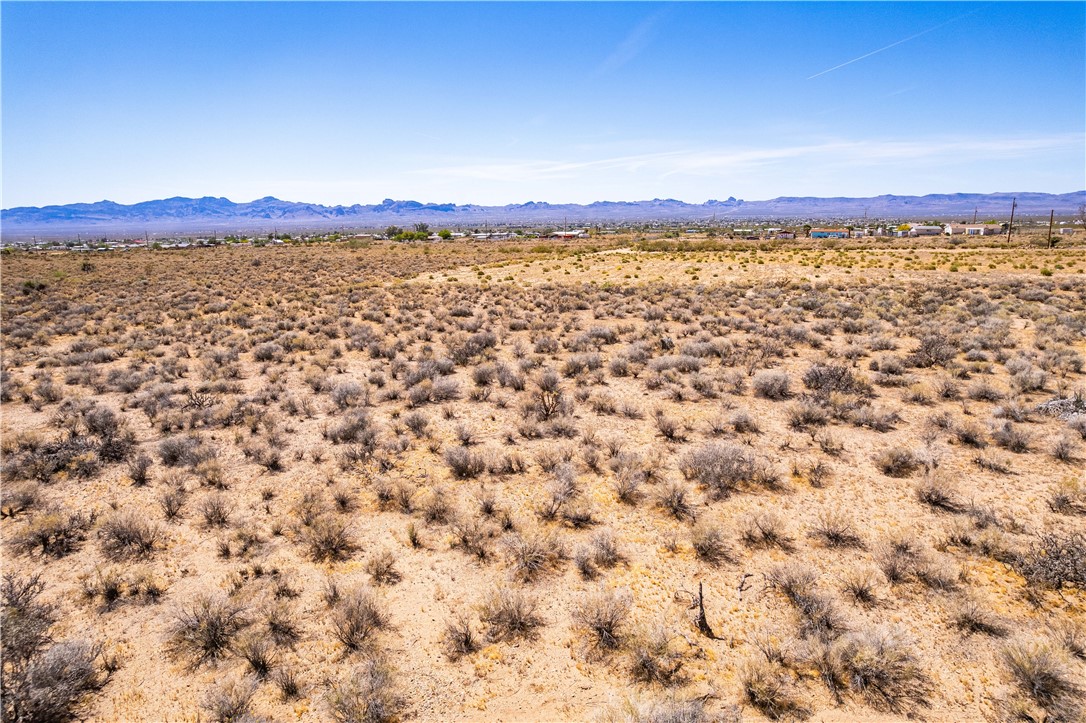Land in Golden Valley 3