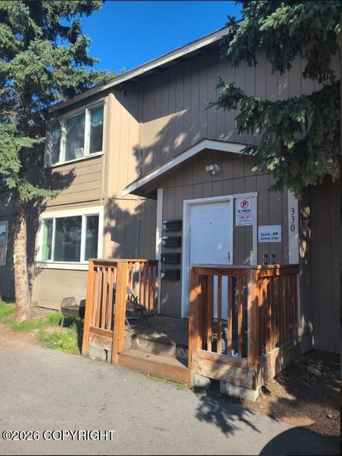 apt-4-330 N Bliss St, Anchorage, AK, 99508-1868 | Card Image