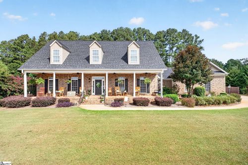 102 Lantern Ridge Dr, Easley, SC, 29642-8289 | Card Image