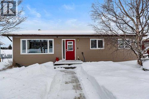 11 Hillside Ave, Swan Hills, AB, T0G2C0 | Card Image