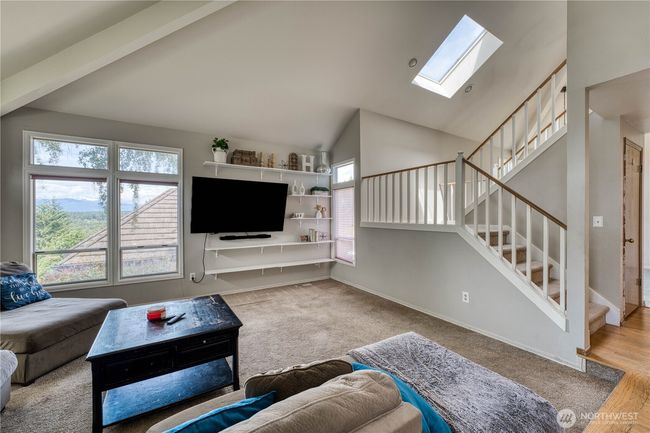 12281 Ridgepoint Cir Nw, House other with 4 bedrooms, 3 bathrooms and 3 parking in Silverdale WA | Image 6