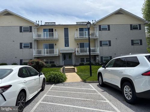 apt-1-6 Warren Lodge Ct, COCKEYSVILLE, MD, 21030-2543 | Card Image