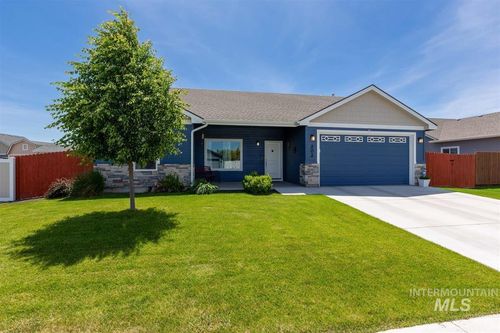 202 E Leon St, New Plymouth, ID, 83655-5543 | Card Image