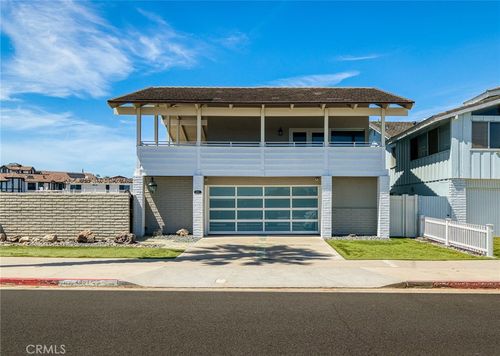 4051 Davenport, Huntington Beach, CA, 92649 | Card Image