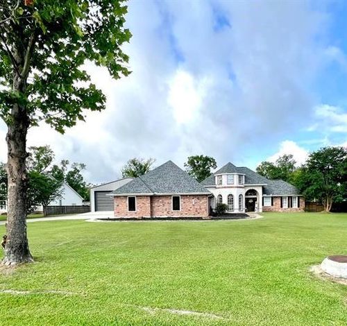 6201 Hazelwood, Orange, TX, 77632-8910 | Card Image