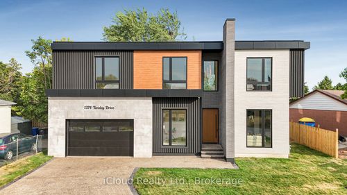 1374 Tansley Dr, Oakville, ON, L6L2N4 | Card Image