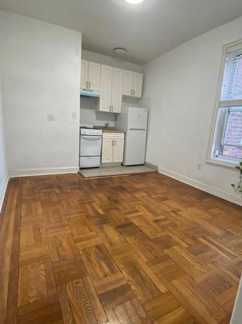 apt-5f-128 Odell Clark Pl, New York, NY, 10030-2316 | Card Image