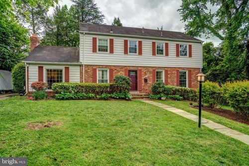 7525 Cayuga Ave, BETHESDA, MD, 20817-4821 | Card Image