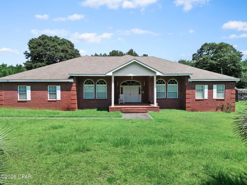 15 Alpine Heights Rd, Quincy, FL, 32352-7015 | Card Image