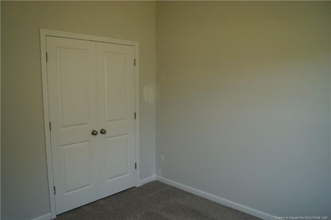 Photo 33 | Image 33