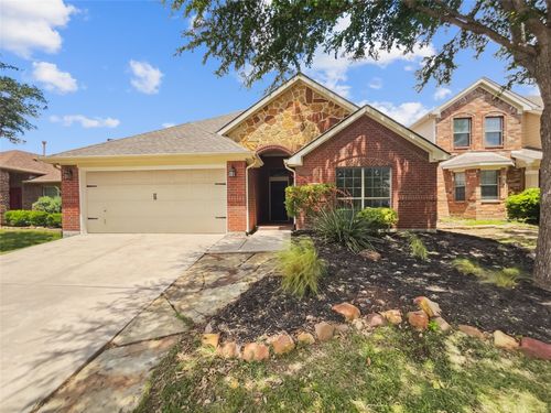 825 Lake Worth Trl, Little Elm, TX, 75068-8418 | Card Image