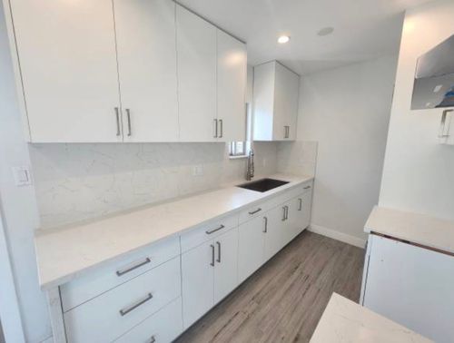 apt-1-10845 White St, Sun Valley, CA, 91352-4040 | Card Image