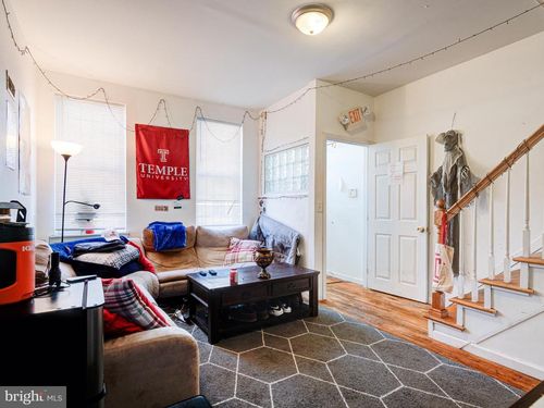 1742 N Bouvier St, PHILADELPHIA, PA, 19121-3225 | Card Image