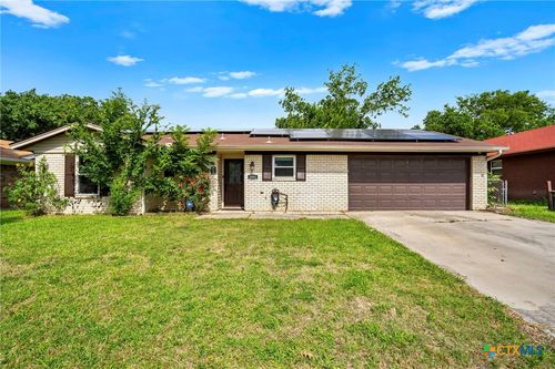 2001 Moonlight Dr, Killeen, TX, 76543-8949 | Card Image
