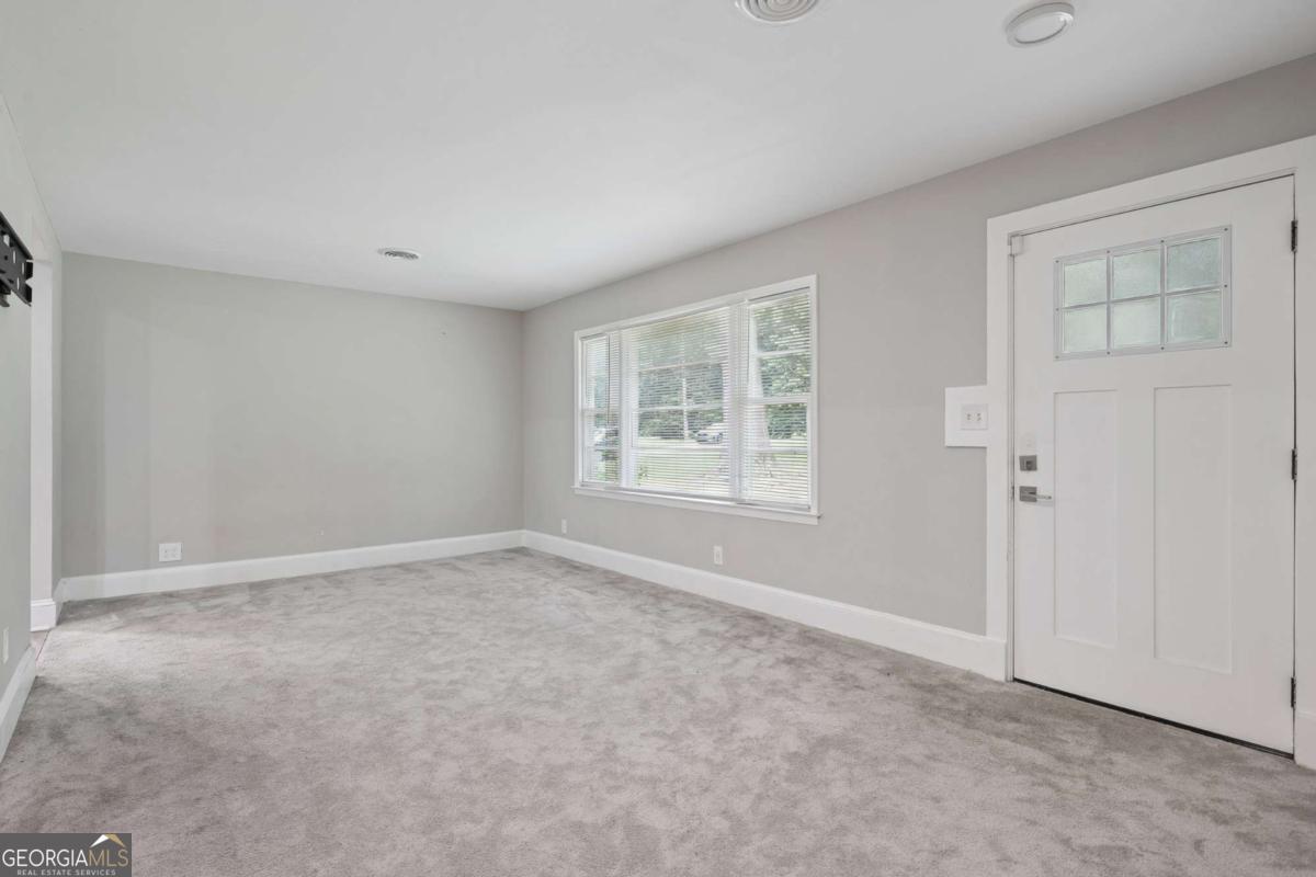 Residential in Ellenwood 4