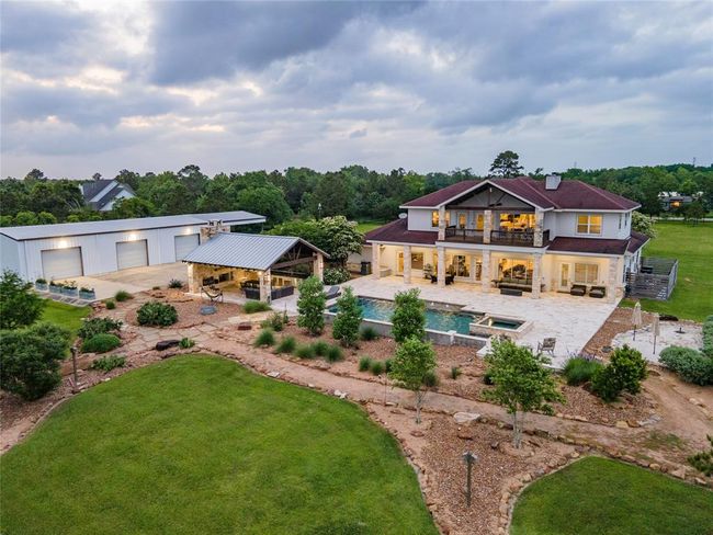 2112 Washington Ave, House other with 3 bedrooms, 4 bathrooms and 7 parking in Alvin TX | Image 46