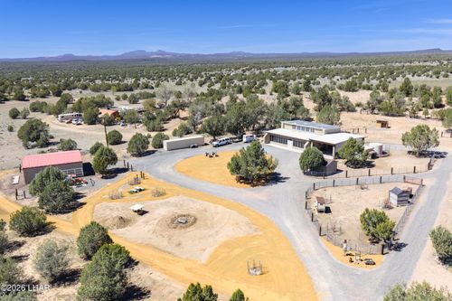 5512 N Double A Ranch Rd, Williams, AZ, 86046-2233 | Card Image
