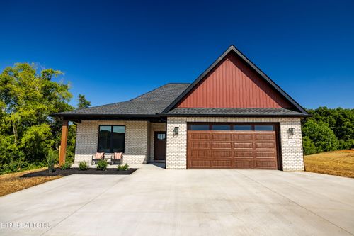109 Burrstone Way, Maryville, TN, 37803-5002 | Card Image