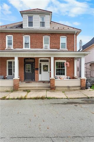 6th St, Bangor, PA 18013