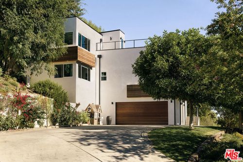 28333 Foothill Dr, Agoura Hills, CA, 91301-2239 | Card Image