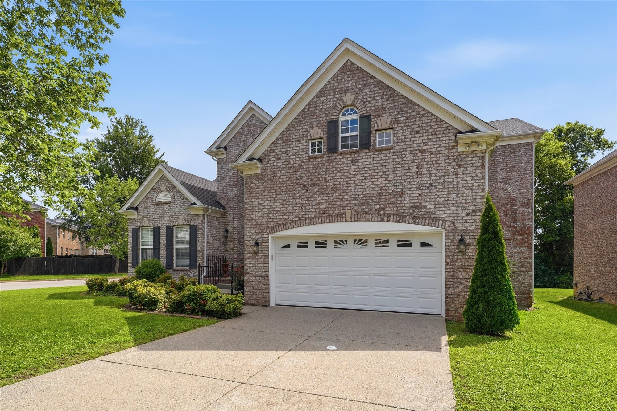 Residential in Brentwood 5