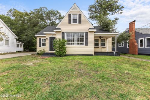 115 S 16th St, Wilmington, NC, 28401-4954 | Card Image