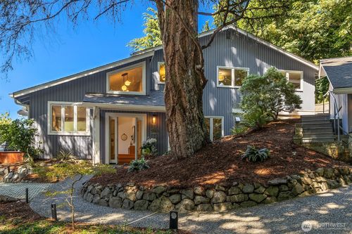 5610 W Mercer Way, Mercer Island, WA, 98040-4841 | Card Image