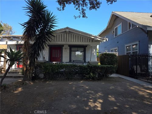 apt-b-209 S Birch St, Santa Ana, CA, 92701-7820 | Card Image