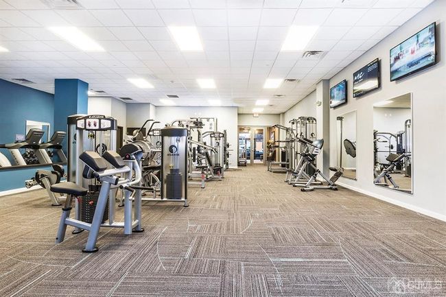 APT-423 - 125 W Main St, Condo with 1 bedrooms, 1 bathrooms and null parking in Somerville NJ | Image 5