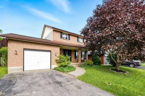 83 Pinnacle St, Brighton, ON, K0K1H0 | Card Image