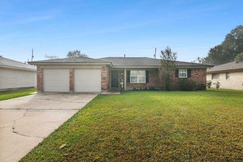 1907 W Kirby Ave, Orange, TX, 77632-4554 | Card Image