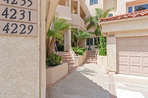 4229 Harbour Island Ln, Oxnard, CA, 93035-2909 | Card Image
