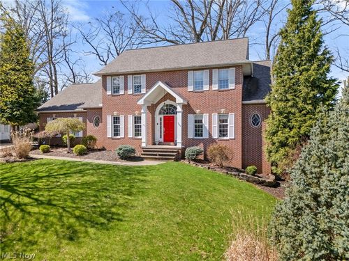 2872 Ironwood Dr, Akron, OH, 44312-5808 | Card Image