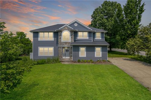 101 Cara Lin Dr, Pittsburgh, PA, 15221-3688 | Card Image
