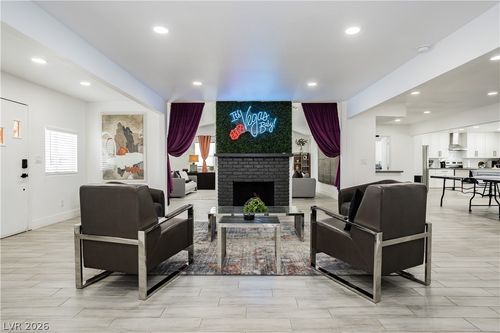 1913 Birch St, Las Vegas, NV, 89102-4405 | Card Image