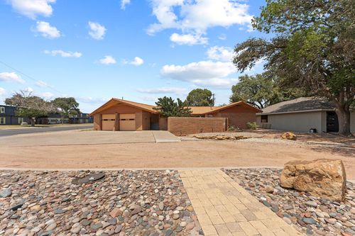 3216 Sentinel Dr, Midland, TX, 79701-3877 | Card Image