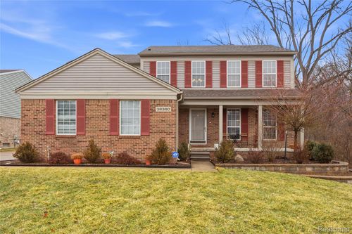 38360 Overbrook Ln, Westland, MI, 48185-7664 | Card Image