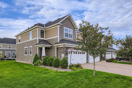 18378 Gladden Ln, Lakeville, MN, 55044-0198 | Card Image