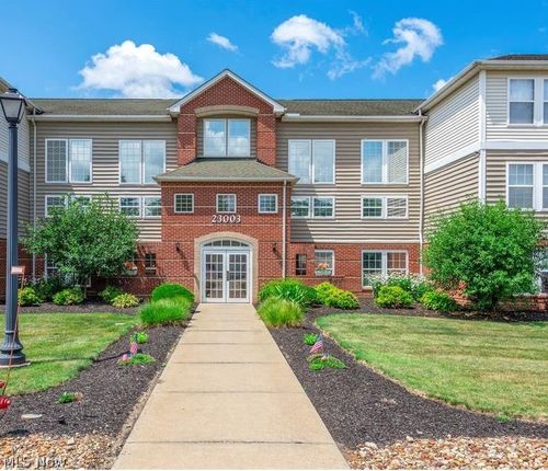 104-23003 Chandlers Lane, Olmsted Falls, OH, 44138 | Card Image