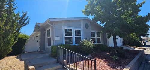 225 Lark Dr, Paso Robles, CA, 93446-4030 | Card Image
