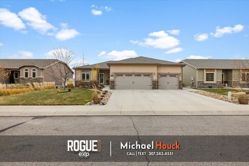 6160 Coronado Dr, Casper, WY, 82609-4310 | Card Image