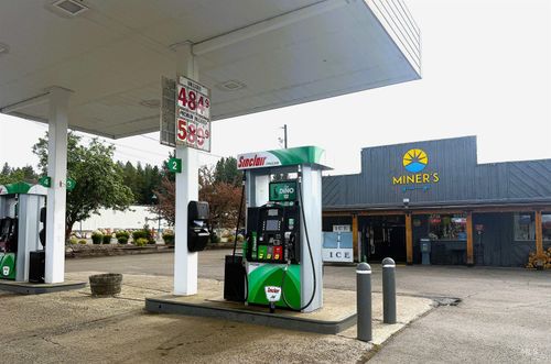 147 N 3rd St, McCall, ID, 83638-4408 | Card Image