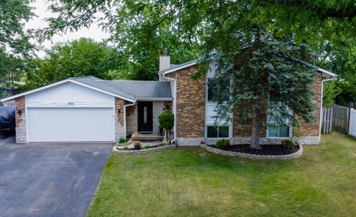 484 Valleyview Dr, Bartlett, IL, 60103-5188 | Card Image