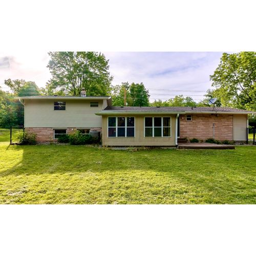 7855 Bluff Rd, Indianapolis, IN, 46217-4476 | Card Image