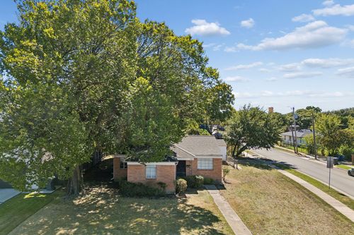 3802 Dunhaven Rd, Dallas, TX, 75220-3734 | Card Image