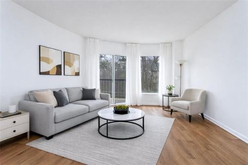 304-1 Biscayne Dr Nw, Atlanta, GA, 30309-1076 | Card Image