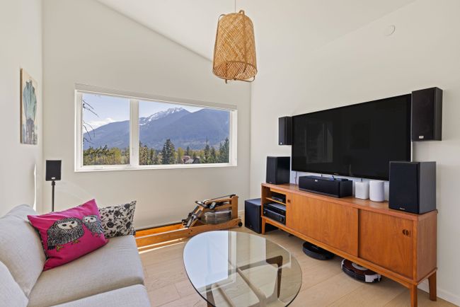 1764 Pinewood Drive, House other with 5 bedrooms, 4 bathrooms and 5 parking in Pemberton BC | Image 19
