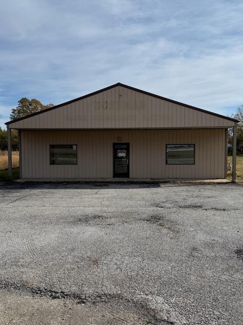 2306 G St Nw, Miami, OK, 74354-2204 | Card Image