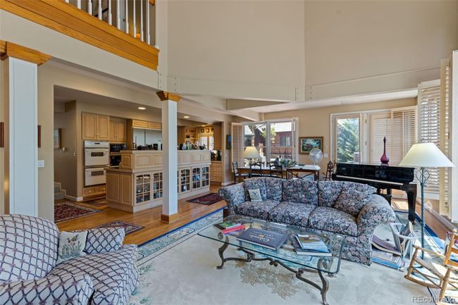 352 Elk Crossing Ln, House other with 5 bedrooms, 6 bathrooms and 3 parking in Keystone CO | Image 12